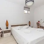 Apartman Box *