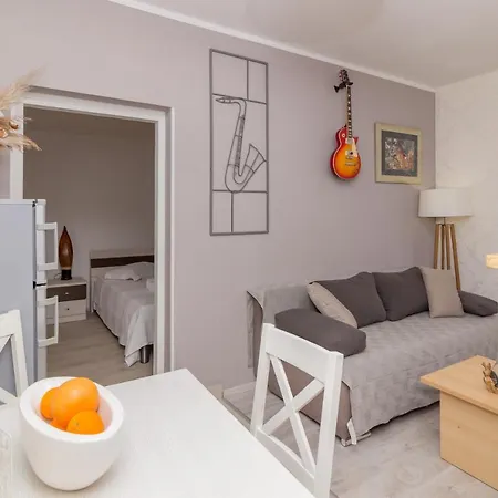 Box Apartment Porec