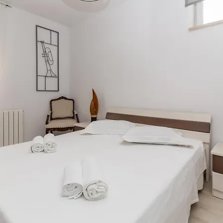 Box Appartement Poreč